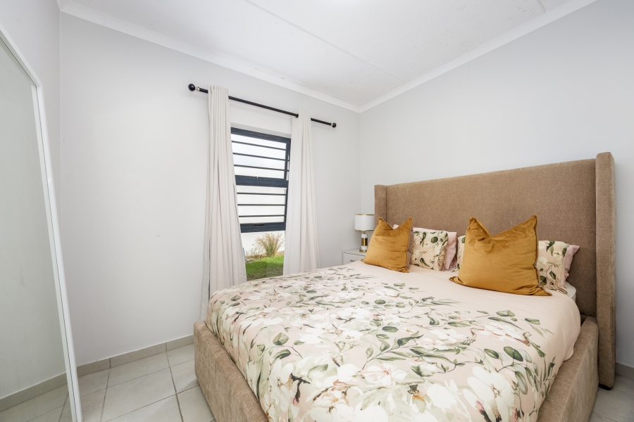2 Bedroom Property for Sale in Langeberg Heights Western Cape